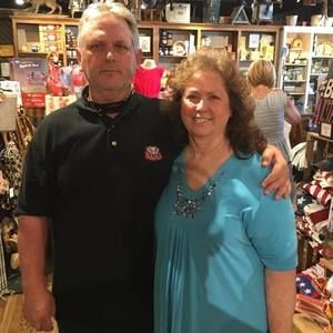 Meet your Posher, Lonnie